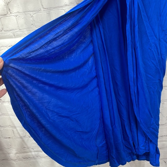 Isabella Rodriguez twist front tulip overlay sleeveless large dress - Picture 2 of 6